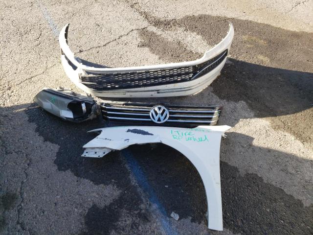 Photo 12 from auction – 2012 VOLKSWAGEN PASSAT SE with VIN 1VWBP7A32CC109940