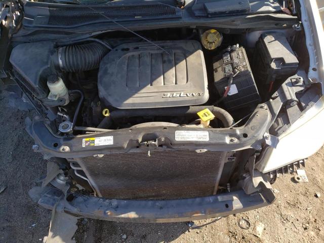 Photo 12 from auction – 2014 CHRYSLER TOWN & COU with VIN 2C4RC1CG4ER115923