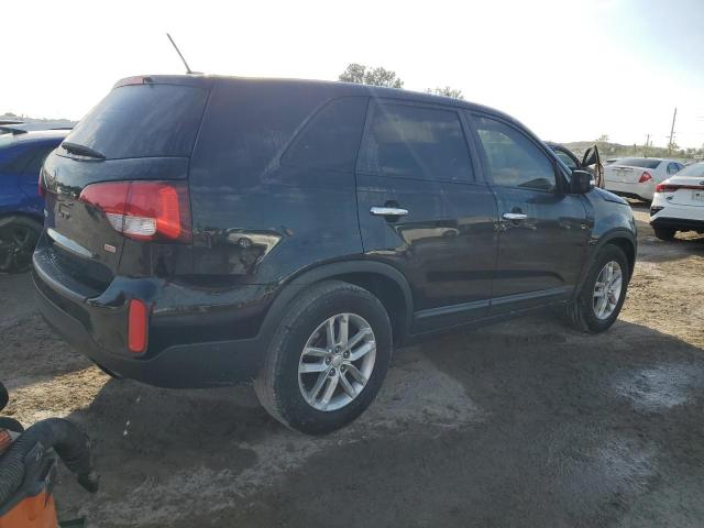 Photo 3 from auction – 2015 KIA SORENTO LX with VIN 5XYKT3A60FG604056
