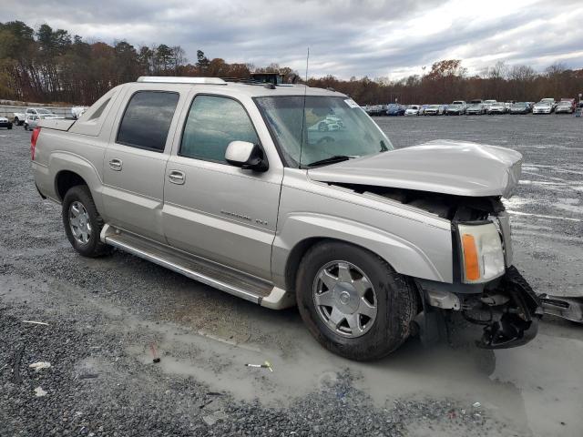 Photo 4 from auction – 2005 CADILLAC ESCALADE E with VIN 3GYEK62N25G210754