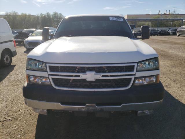 Photo 5 from auction – 2005 CHEVROLET SILVERADO with VIN 1GCHC24U15E221328