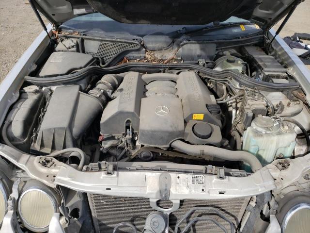 Photo 11 from auction – 2001 MERCEDES-BENZ E 320 with VIN WDBJF65J41B320837