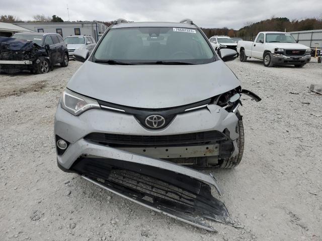 Photo 5 from auction – 2018 TOYOTA RAV4 ADVEN with VIN 2T3RFREV2JW724462
