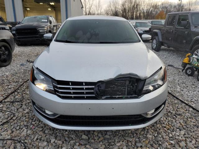 Photo 5 from auction – 2014 VOLKSWAGEN PASSAT SEL with VIN 1VWCN7A31EC064650