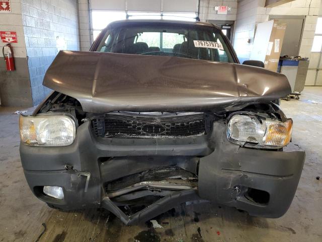 Photo 5 from auction – 2004 FORD ESCAPE XLT with VIN 1FMCU93194KB87898