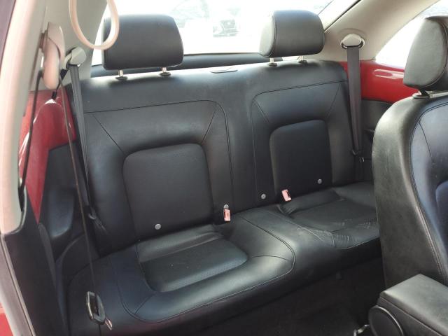 Photo 10 from auction – 2010 VOLKSWAGEN NEW BEETLE with VIN 3VWPG3AG2AM020365