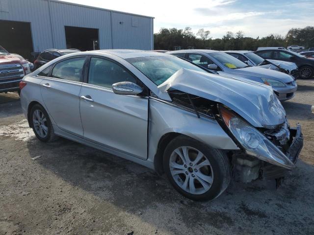 Photo 4 from auction – 2011 HYUNDAI SONATA SE with VIN 5NPEC4AC0BH078541