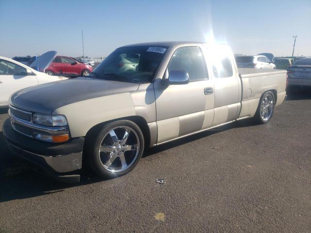 CHEVROLET SILVERADO 2001 with VIN 2GCEC19V611346805 - Photo from auction