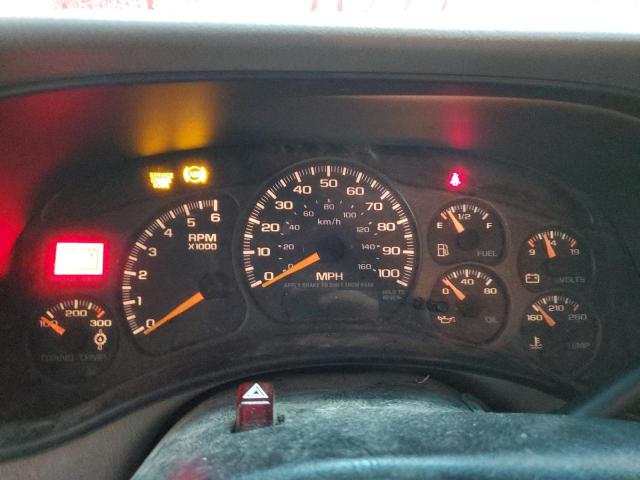 Photo 9 from auction – 2000 CHEVROLET SILVERADO with VIN 1GCEK19T5YE300540