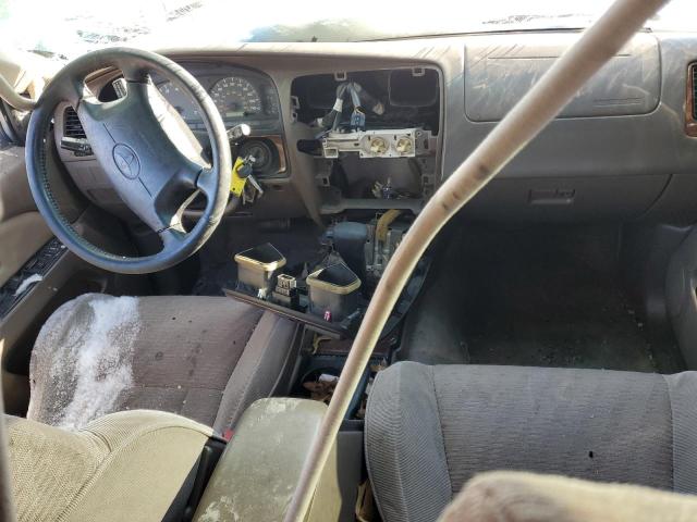 Photo 8 from auction – 2000 TOYOTA 4RUNNER SR with VIN JT3GN86R7Y0147744