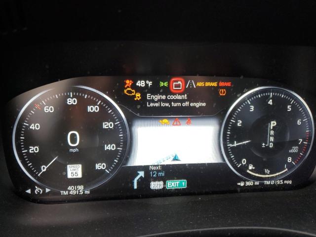 Photo 9 from auction – 2019 VOLVO XC60 T5 with VIN LYV102RK0KB330487