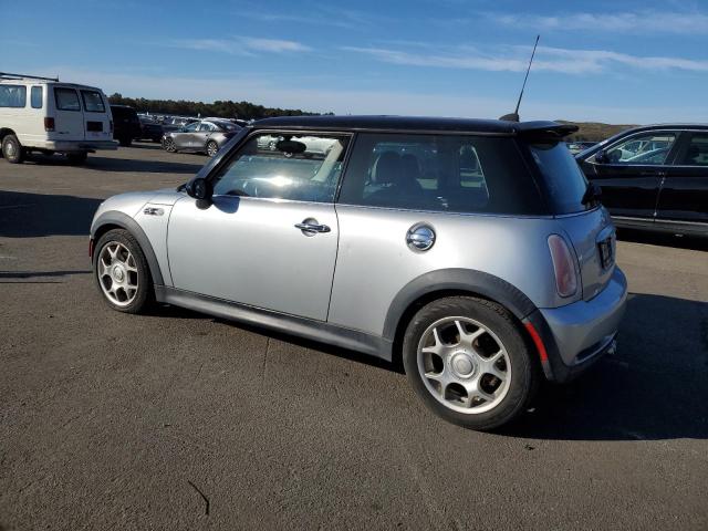 Photo 2 from auction – 2006 MINI COOPER S with VIN WMWRE33506TJ36392