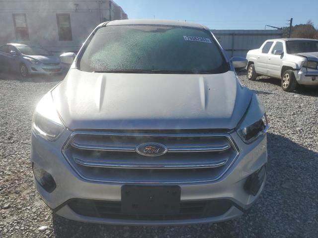 Photo 5 from auction – 2017 FORD ESCAPE SE with VIN 1FMCU0GD2HUD40082