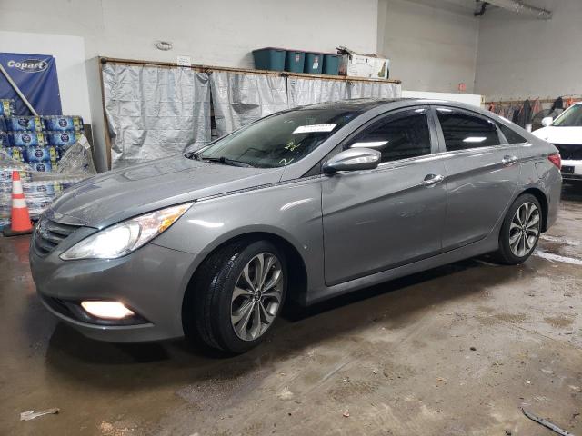 HYUNDAI SONATA SE 2014 with VIN 5NPEC4ABXEH827633 - Photo from auction