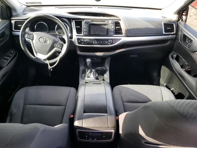 Photo 8 from auction – 2018 TOYOTA HIGHLANDER with VIN 5TDBZRFH0JS907989