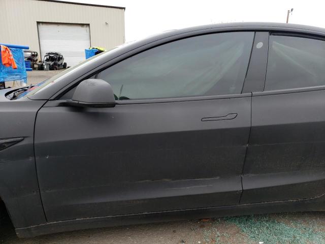 Photo 7 from auction – 2018 TESLA MODEL 3 with VIN 5YJ3E1EB7JF082438