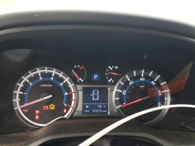 Photo 9 from auction – 2018 TOYOTA 4RUNNER SR with VIN JTEBU5JR7J5567202