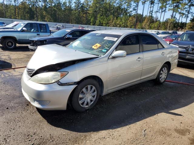 TOYOTA CAMRY LE 2005 with VIN 4T1BE32K95U064463 - Photo from auction
