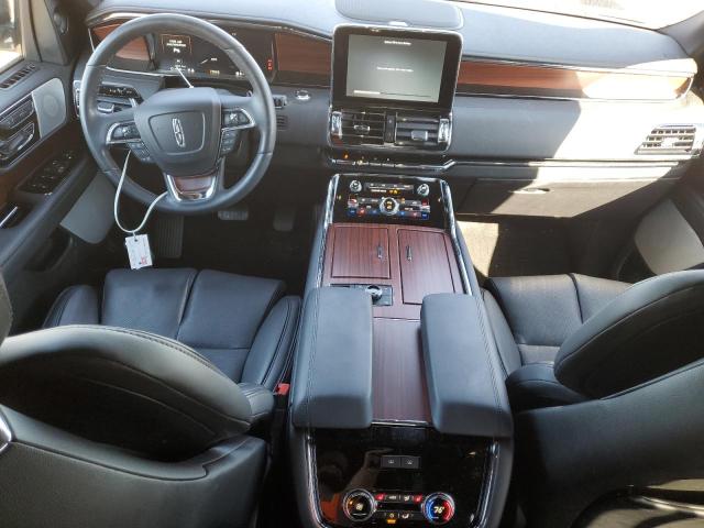 Photo 8 from auction – 2021 LINCOLN NAVIGATOR with VIN 5LMJJ2KT1MEL13855