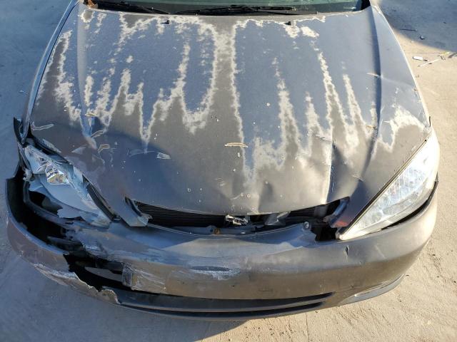 Photo 11 from auction – 2002 TOYOTA CAMRY LE with VIN 4T1BE32K72U580025