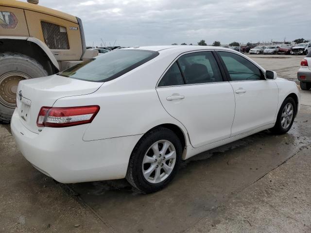 Photo 3 from auction – 2011 TOYOTA CAMRY BASE with VIN 4T1BF3EK6BU621835