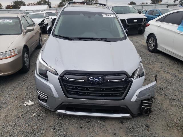 Photo 5 from auction – 2023 SUBARU FORESTER T with VIN JF2SKARCXPH410128