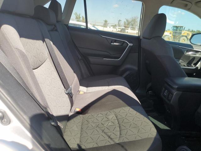 Photo 10 from auction – 2020 TOYOTA RAV4 XLE with VIN 2T3W1RFVXLC044104