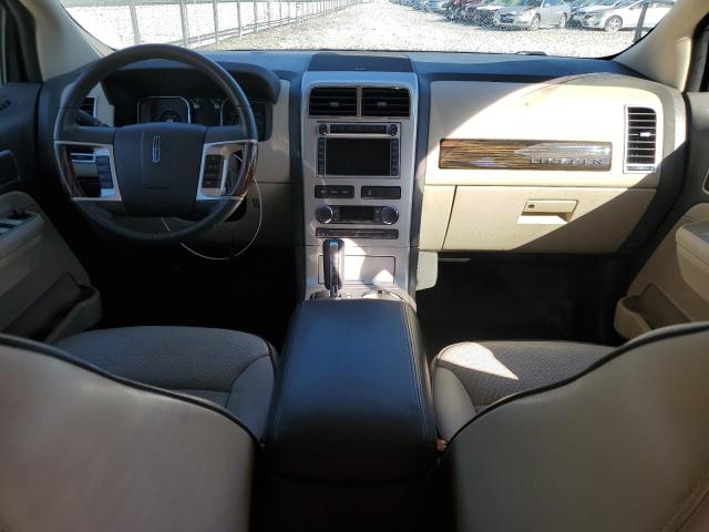 Photo 8 from auction – 2010 LINCOLN MKX with VIN 2LMDJ8JC7ABJ14843