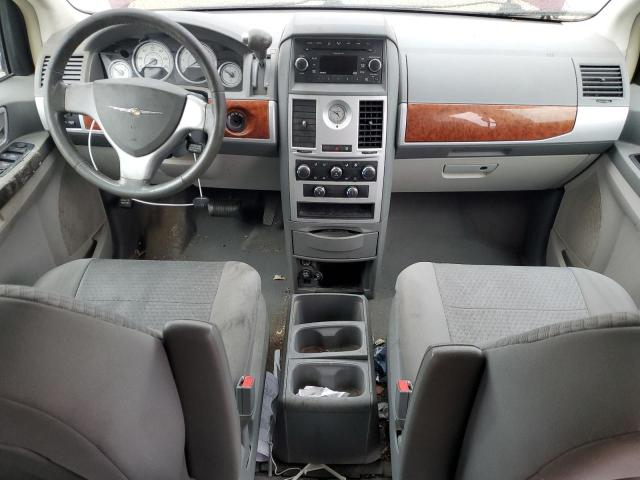 Photo 8 from auction – 2009 CHRYSLER TOWN & COU with VIN 2A8HR54109R545782