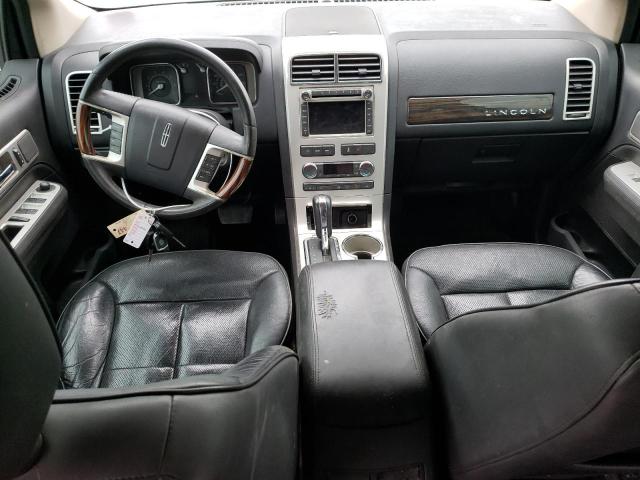 Photo 8 from auction – 2010 LINCOLN MKX with VIN 2LMDJ8JC3ABJ34457