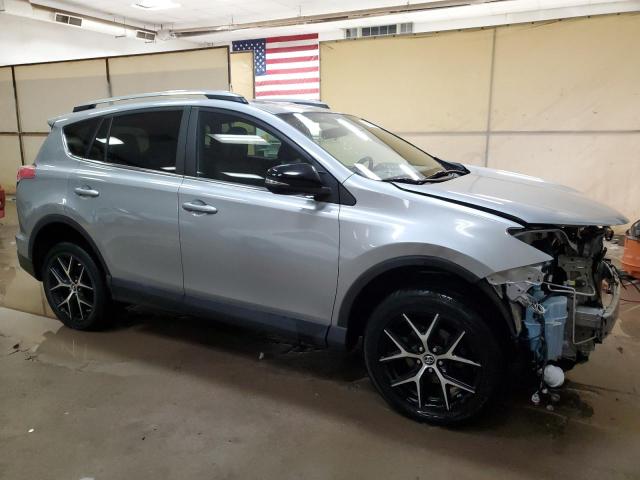 Photo 4 from auction – 2017 TOYOTA RAV4 SE with VIN 2T3JFREVXHW593899