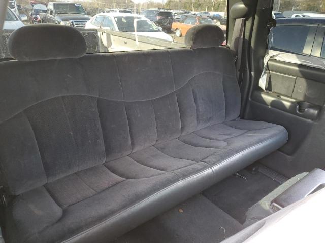 Photo 10 from auction – 2000 CHEVROLET SILVERADO with VIN 2GCEC19V9Y1336408
