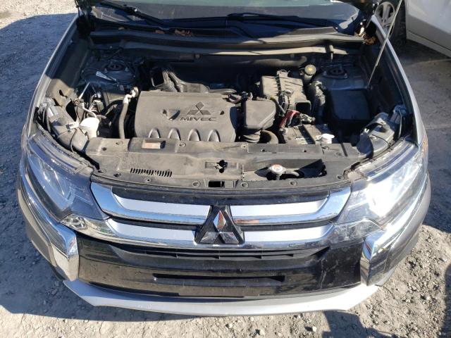 Photo 12 from auction – 2018 MITSUBISHI OUTLANDER with VIN JA4AZ3A33JZ071608