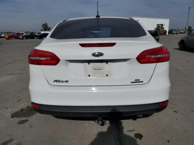 Photo 6 from auction – 2015 FORD FOCUS SE with VIN 1FADP3F27FL259668