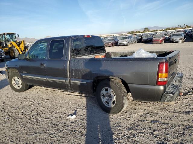 Photo 2 from auction – 2002 CHEVROLET SILVERADO with VIN 1GCEC19VX2Z302217