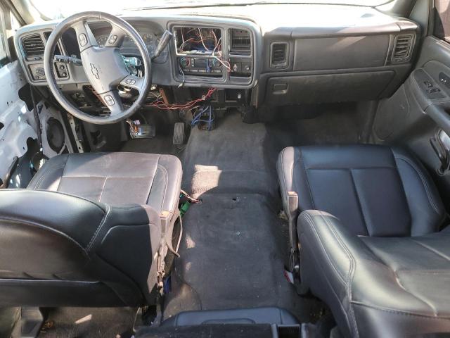 Photo 8 from auction – 2004 CHEVROLET AVALANCHE with VIN 3GNEC12T84G243428