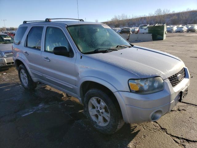 Photo 4 from auction – 2005 FORD ESCAPE LIM with VIN 1FMCU04105KB94198