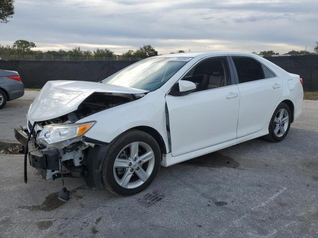 TOYOTA CAMRY L 2014 with VIN 4T1BF1FK0EU393094 - Photo from auction