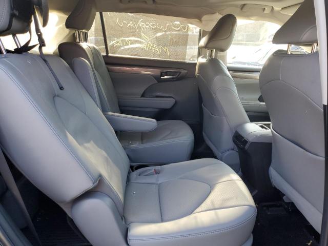 Photo 11 from auction – 2022 TOYOTA HIGHLANDER with VIN 5TDDZRBH4NS577214