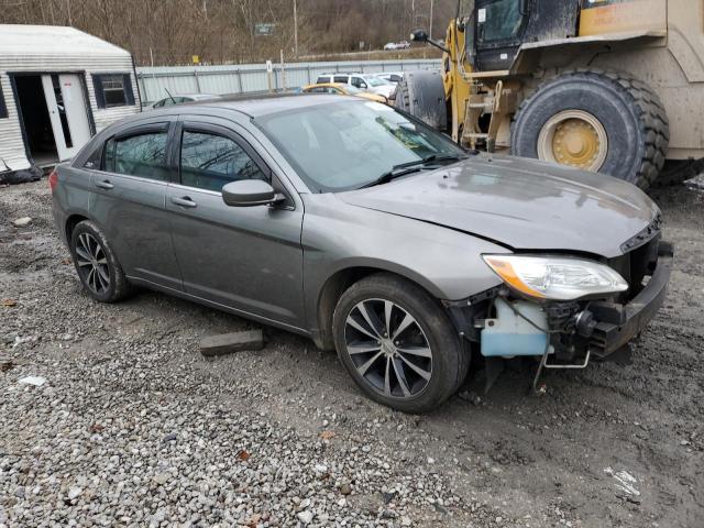 Photo 4 from auction – 2013 CHRYSLER 200 TOURIN with VIN 1C3CCBBB6DN540240