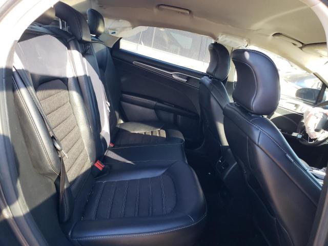 Photo 10 from auction – 2017 FORD FUSION with VIN 3FA6P0T94HR222378