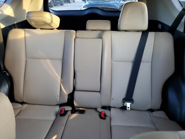 Photo 10 from auction – 2015 TOYOTA RAV4 LIMIT with VIN 2T3YFREV2FW183240