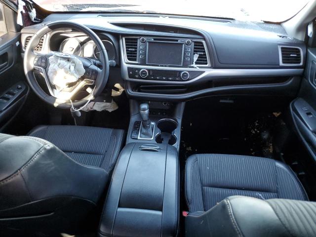 Photo 8 from auction – 2016 TOYOTA HIGHLANDER with VIN 5TDBKRFH3GS271565