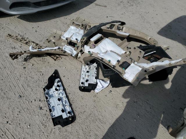 Photo 13 from auction – 2016 NISSAN PATHFINDER with VIN 5N1AR2MM9GC663803