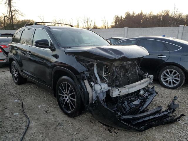 Photo 4 from auction – 2017 TOYOTA HIGHLANDER with VIN 5TDJZRFH8HS385652