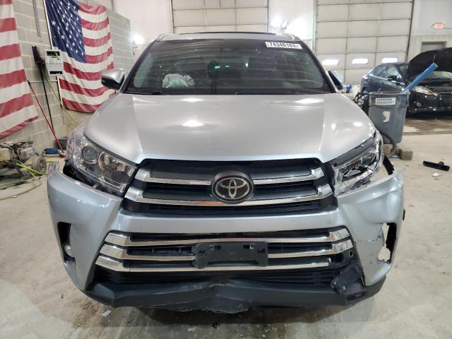 Photo 5 from auction – 2017 TOYOTA HIGHLANDER with VIN 5TDDZRFH4HS391462