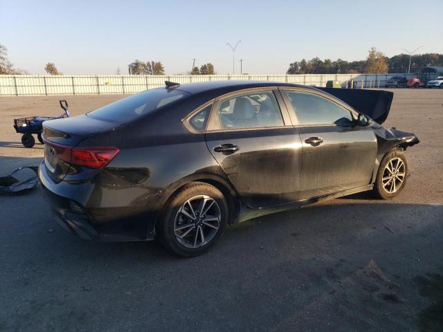 Photo 3 from auction – 2023 KIA FORTE LX with VIN 3KPF24AD8PE601302