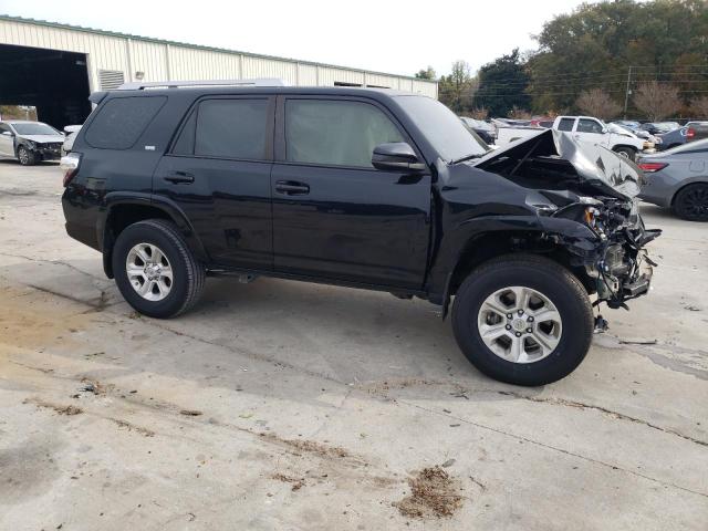 Photo 4 from auction – 2017 TOYOTA 4RUNNER SR with VIN JTEZU5JR7H5154916
