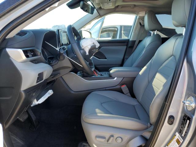 Photo 7 from auction – 2022 TOYOTA HIGHLANDER with VIN 5TDGBRCH7NS101197