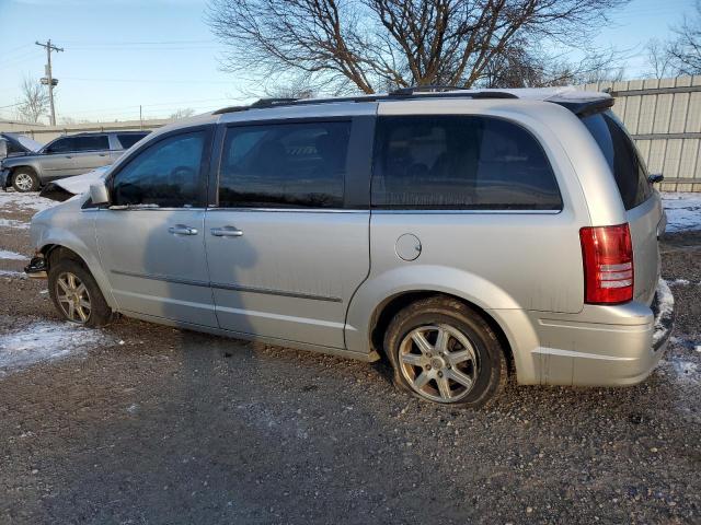 Photo 2 from auction – 2009 CHRYSLER TOWN & COU with VIN 2A8HR54139R651272